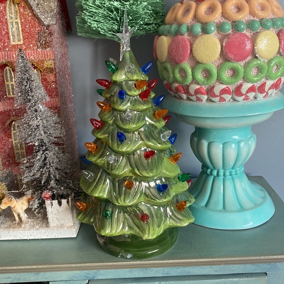 One Hundred 80 Degrees Battery Operated Ceramic Christmas Tree - Picture 6 of 7